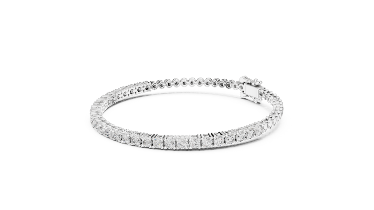Dainty Center-Set Round Diamond Chain Bracelet