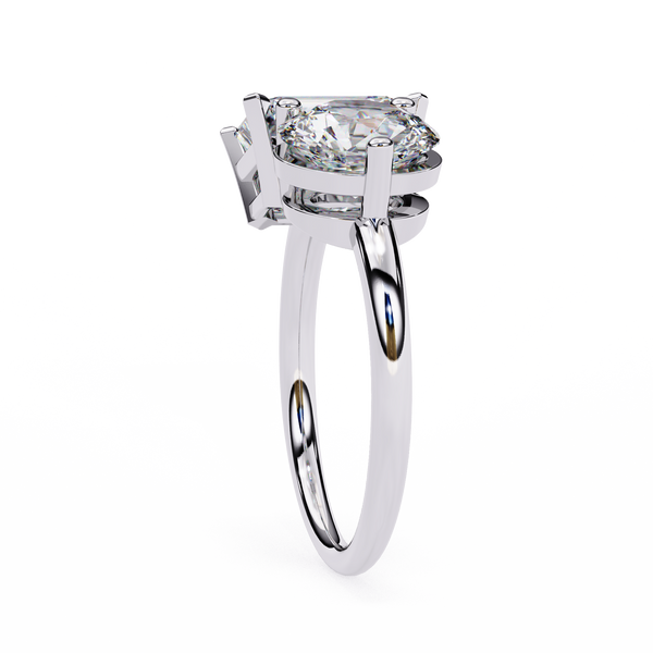 White Gold Toi et Moi Emerald and Round Cut Two Stone Diamond Ring