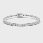 Dainty Center-Set Round Diamond Chain Bracelet
